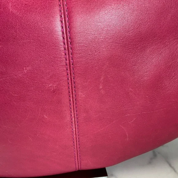 Coach Y2K XL Soho Pleated Pink Fuchsia Leather Hobo Hand Shoulder Bag